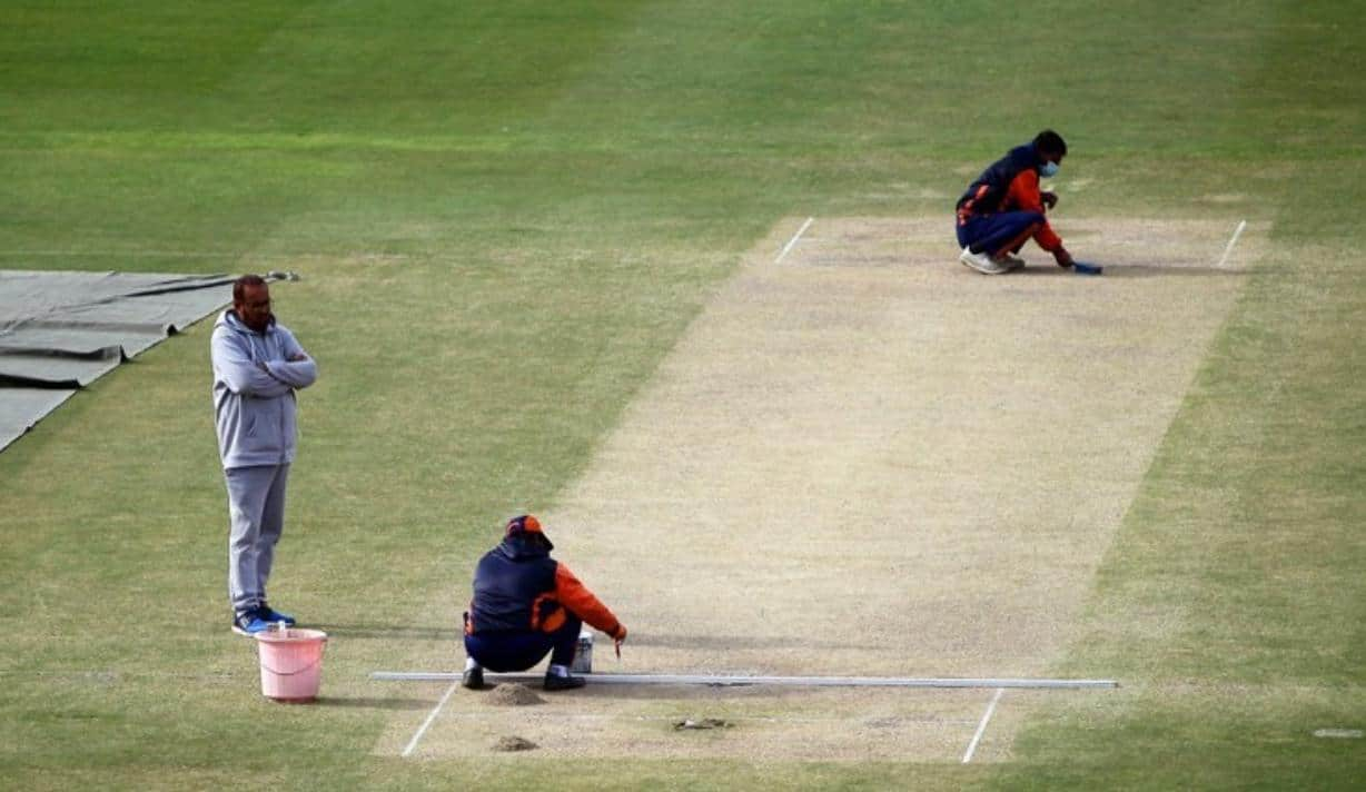 Pakistan preparing Green top for BAN Test [X]